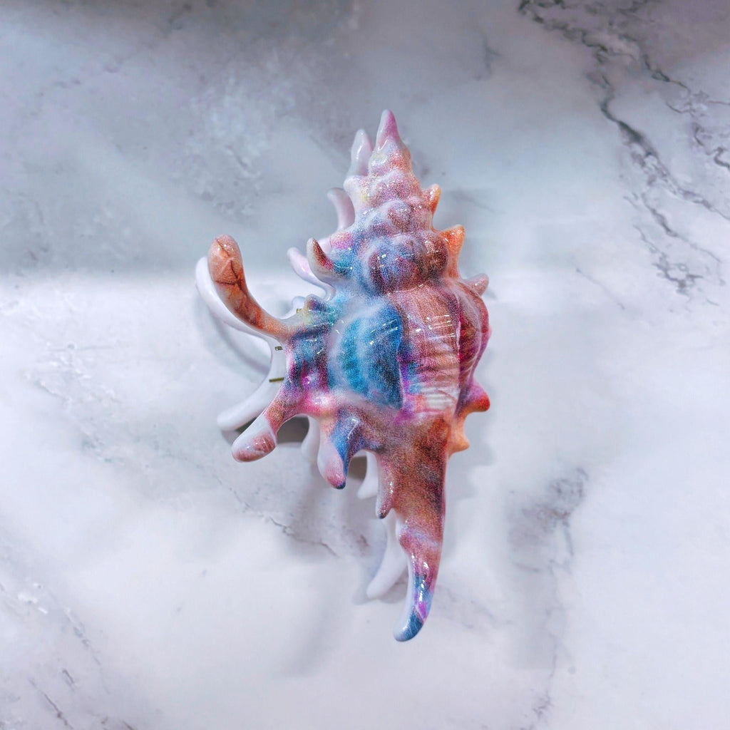 Velvet Claws Realistic Conch Shell Hair Claw in Mermaid Colors
