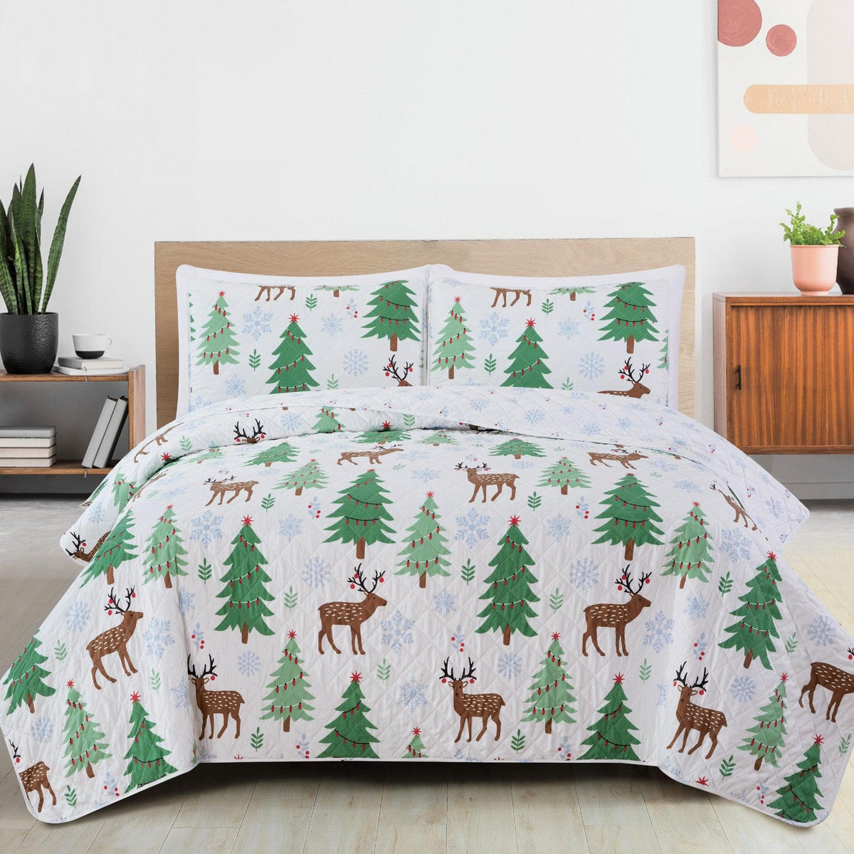 Holiday Quilt - Holly Collection