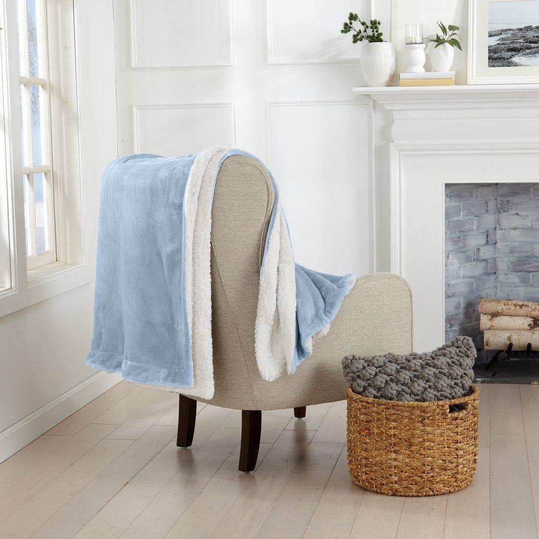 Velvet Plush Sherpa Luxury Bed Blanket - Kinsley Collection product photo - view 2