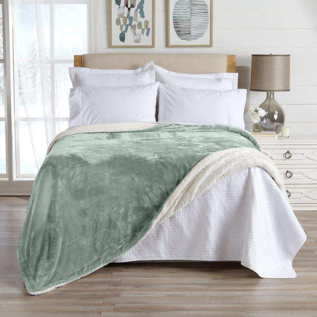 Velvet Plush Sherpa Luxury Bed Blanket - Kinsley Collection product photo - view 22