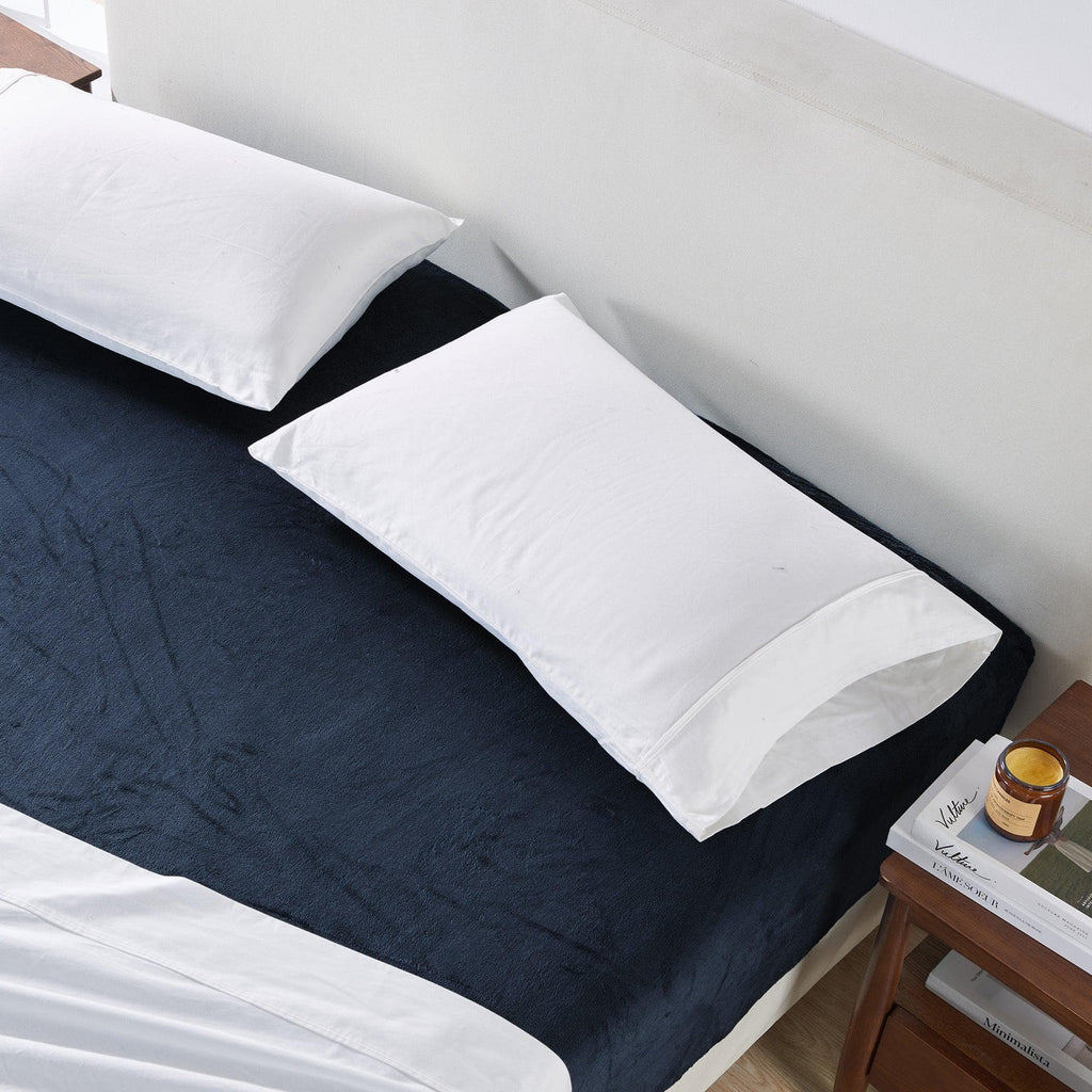 Solid Plush Fitted Sheet - Velvet Luxe Collection