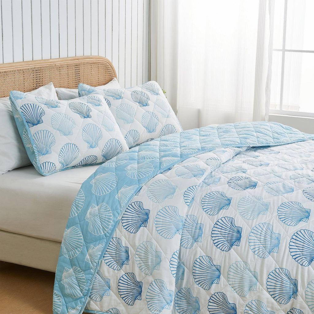 Coastal Blue Seashell Quilt Set - Cersi Collection
