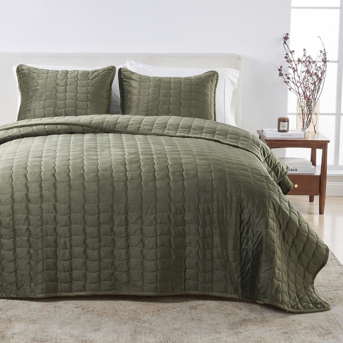 Velvet Box-Stitched Quilt Set - Vivica Collection (Quilts & Comforters) - view 19