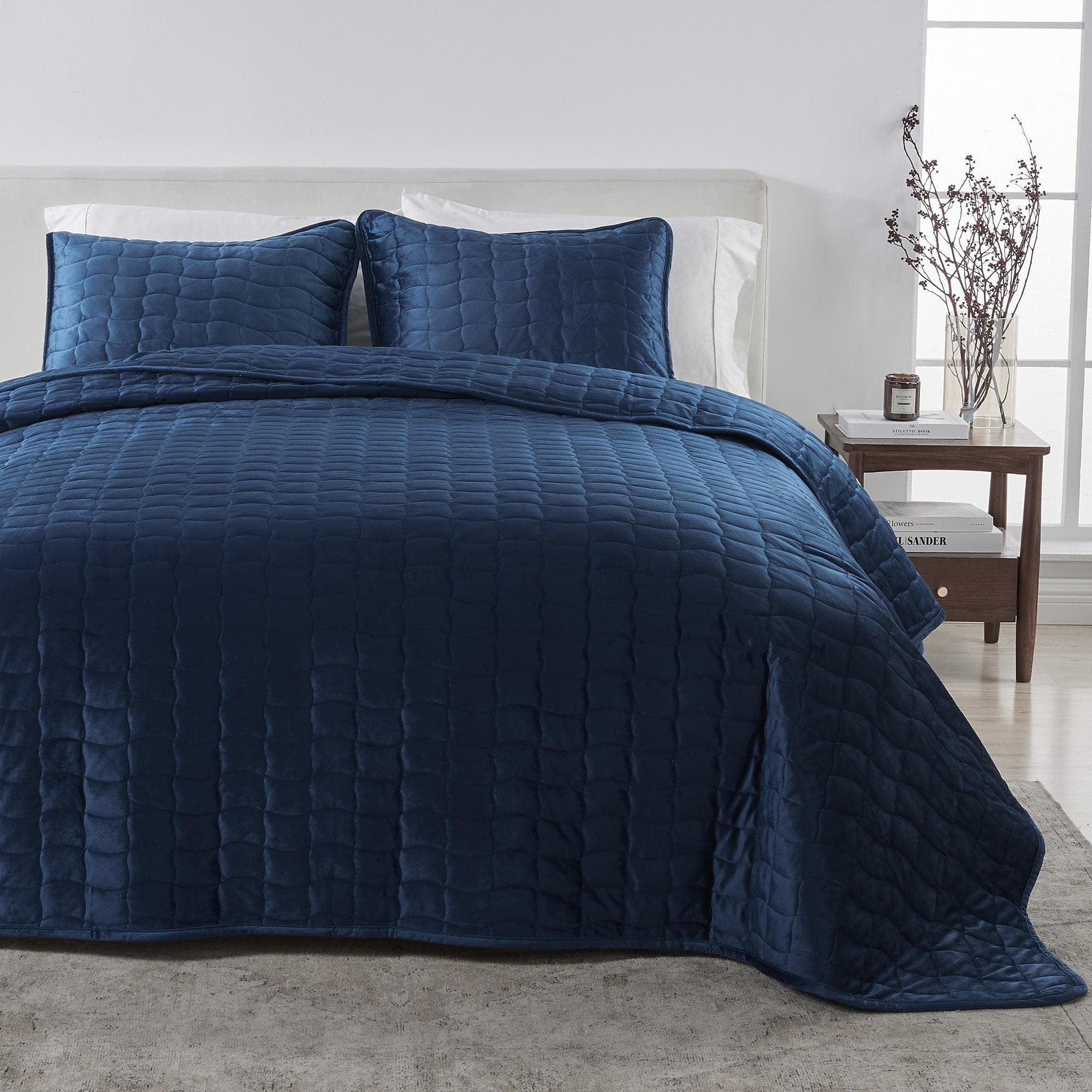 Velvet Box-Stitched Quilt Set - Vivica Collection (Quilts & Comforters) - view 25